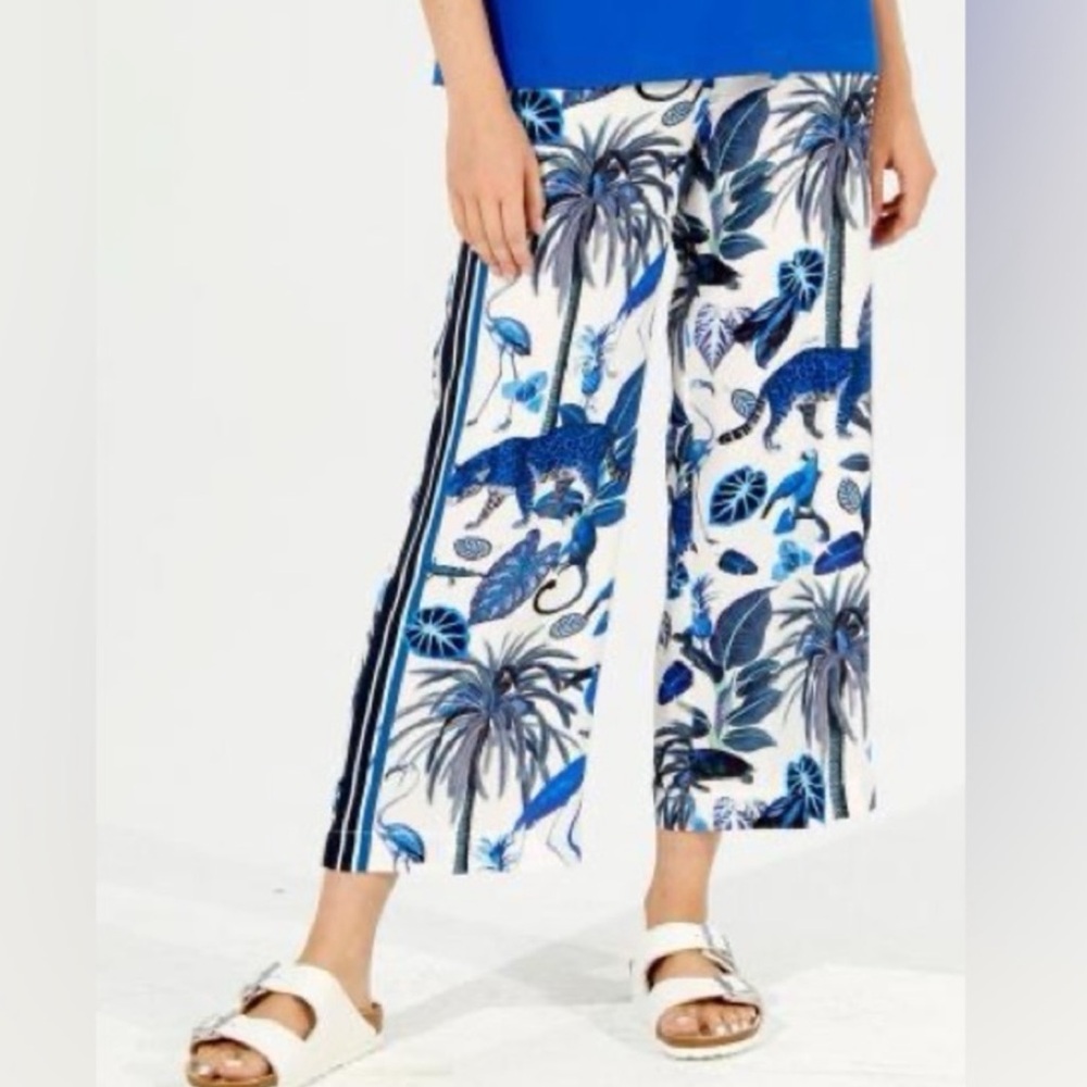 Vilagallo Size 42 White Blue Tropical Wide Leg Pants Travel Resortwear Beach